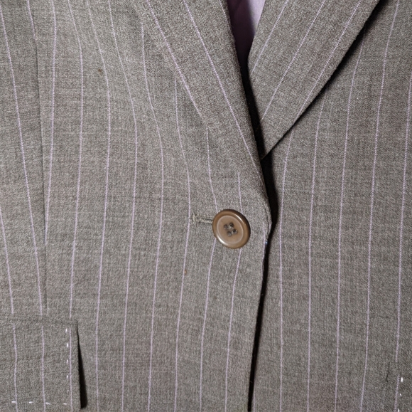 Antonio Melani gray business blazer pinstriped suit jacket - Picture 5 of 10